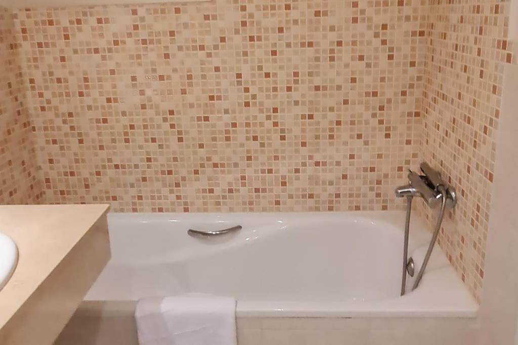 Villa Lux Финестрат Екстериор снимка