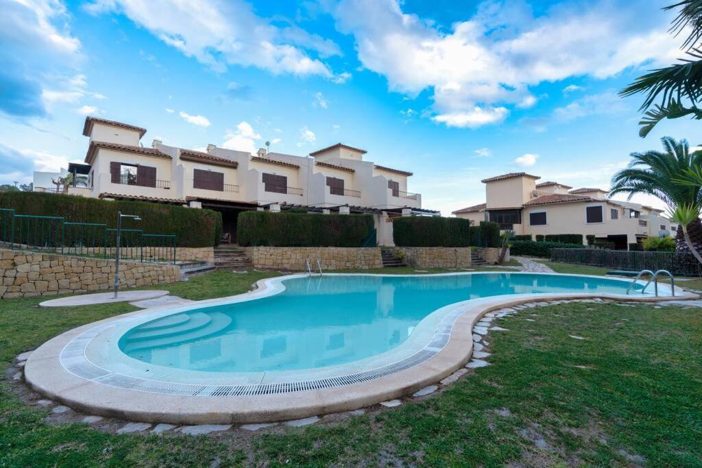 Villa Lux Финестрат Екстериор снимка